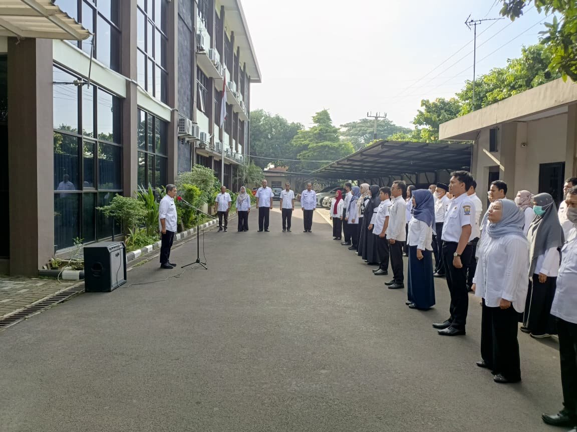 Pegawai Bappelitbangda Kota Cirebon Kembali Masuk Kerja, Awali Aktivitas dengan Apel Pagi dan Halal Bihalal