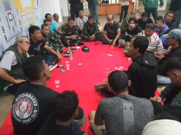 Wali Kota Cirebon Ajak Demonstran Sampaikan Aspirasi Secara Damai